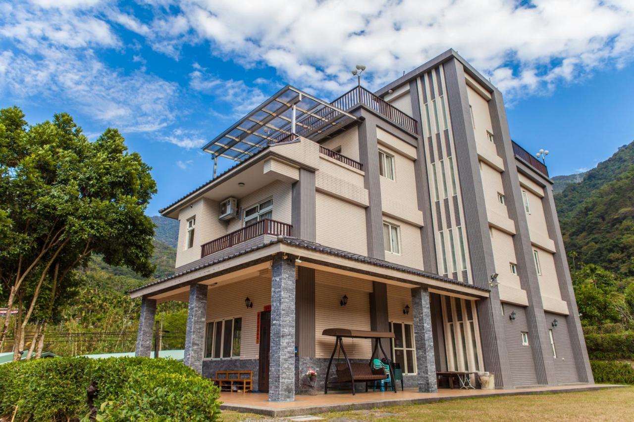Fully B&B Puli Exterior photo